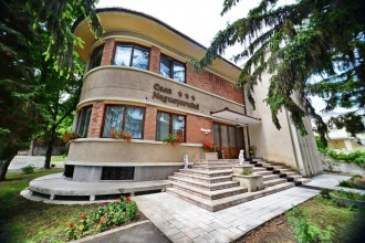 Pensiunea Casa Negustorului Pensiunea Casa Negustorului